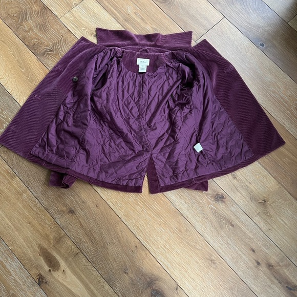 🔥 EUC LL Bean Comfort Corduroy Shirt/Shacket - Picture 2 of 9